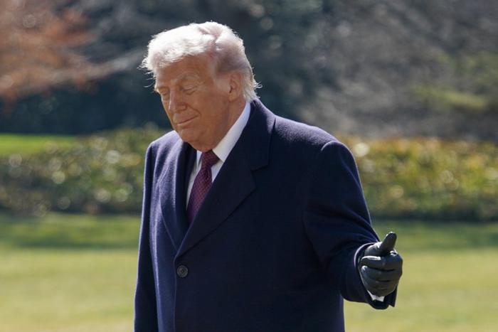 Трамп потолстел на шесть килограмм за год