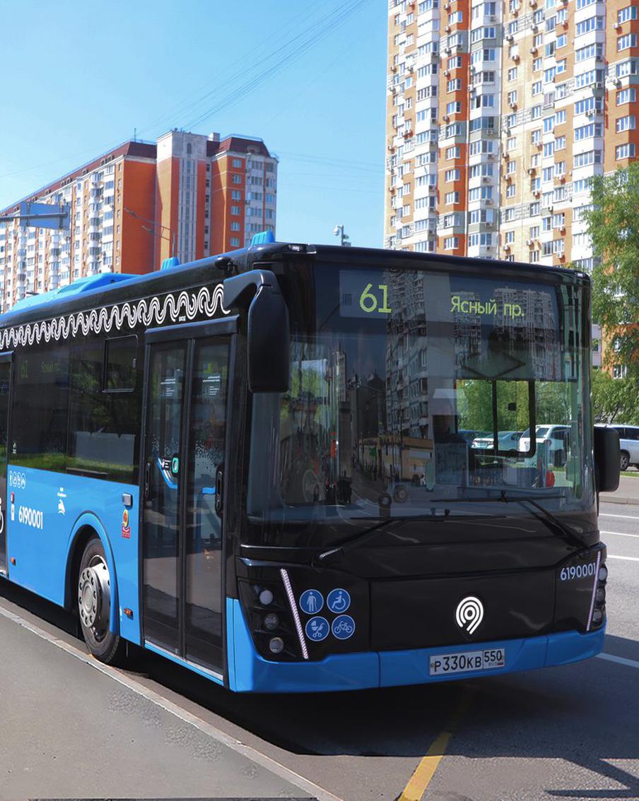 Пассажиры из пяти округов города встретят современный подвижной состав ещё на 7 маршрутах Москвы