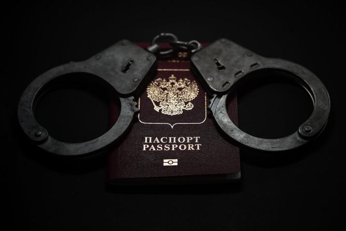 В Москве отправили в СИЗО подозреваемого в домогательствах к несовершеннолетней мужчину
