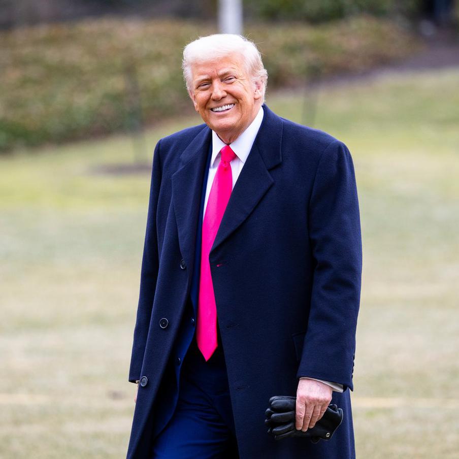 Трамп похвастался высокими результатами тестирования на память и логику. Американский президент поделился с подписчиками итогами своего теста на когнитивные способности. По словам политика, он набрал максимальный балл