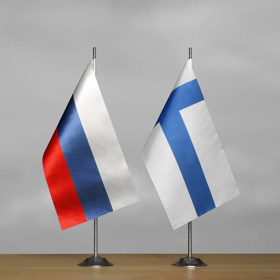 Yle: власти Финляндии конфисковали российские средства на 3,7 миллиона евро. Телерадиовещатель Yle сообщил, что Управление по взысканию долгов Финляндии на основании решения своего органа конфисковало российские средства в размере примерно 4 миллиона евро. Заявителем, как и ранее, выступила украинская государственная энергетическая компания "Нафтогаз" и её дочерние предприятия