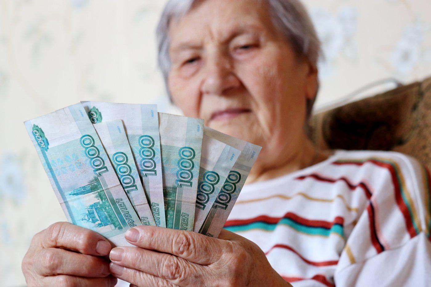 Какую прибавку в старости можно получить, если копить с помощью НПФ
