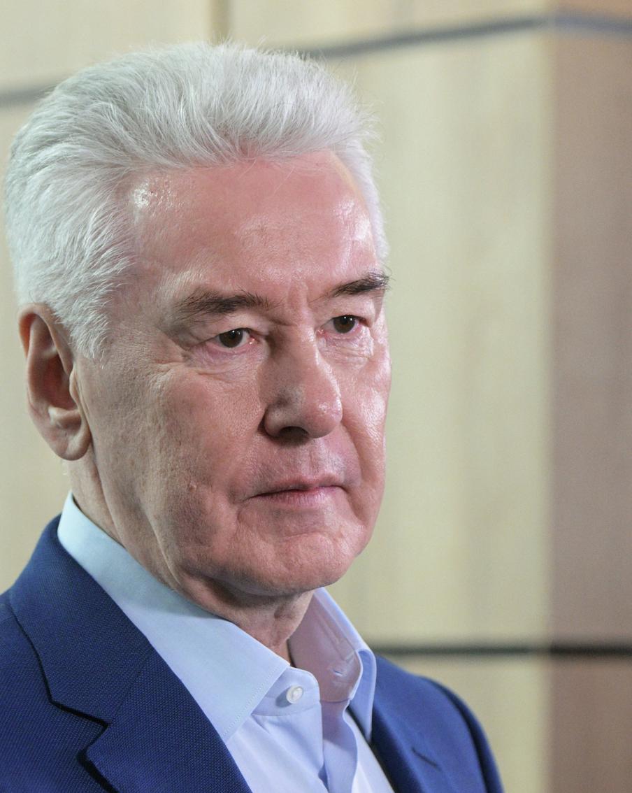 Собянин: ещё один летевший к Москве БПЛА уничтожен силами ПВО. Благодаря чёткой работе дежурных расчётов российской ПВО в небе был обнаружен и уничтожен ещё один дрон ВСУ, летевший к Москве