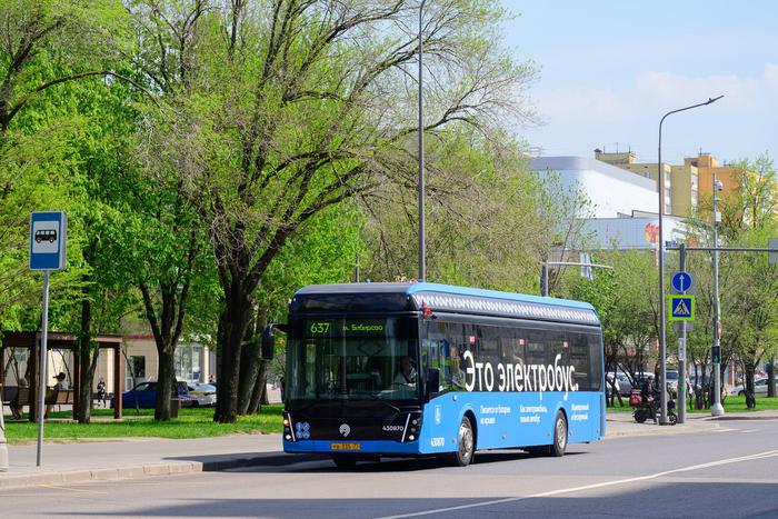Свыше 30 маршрутов автобусов и электробусов скорректировали этой весной