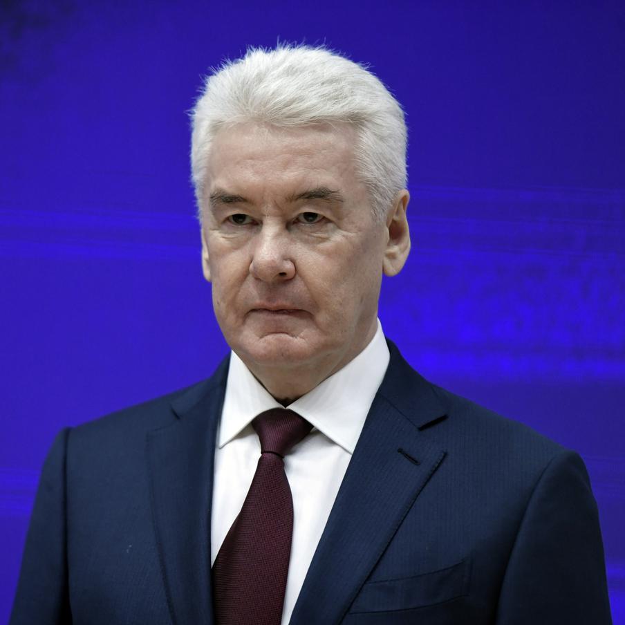 Собянин: ещё один летевший к Москве беспилотник уничтожен силами ПВО. Очередной вражеский беспилотник, запущенный киевским режимом и пытавшийся прорваться к столице России, был своевременно обнаружен и уничтожен. Это стало возможным благодаря ювелирной работе дежурных расчётов противовоздушной обороны, несущих службу в составе ВС РФ