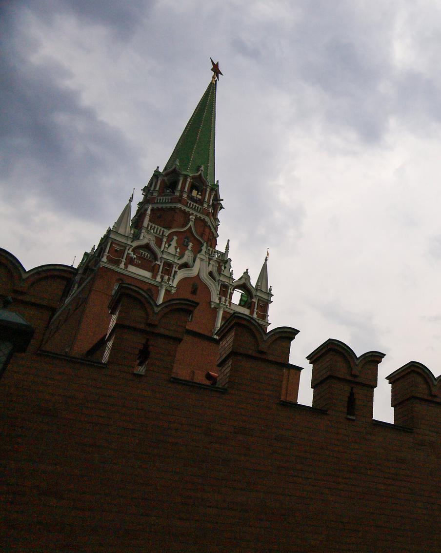 Москвичам рассказали об окончании периода аномальной жары в столице. Погода в Москве вернётся к более привычным для июня температурам. Прошедшее 13-е июня стало последним днём аномальной жары в регионе