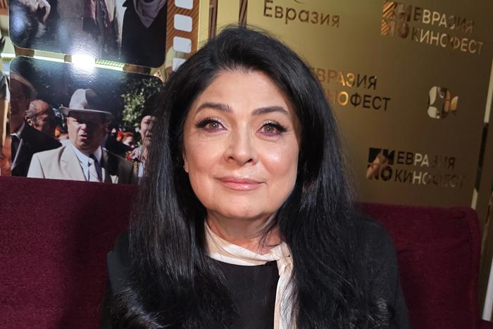 Звезда сериала "Просто Мария" Виктория Руффо: "Я, как хорошее вино, с годами становлюсь только лучше"