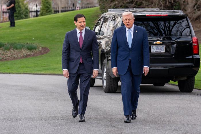 Разворот на 180 градусов: почему Трамп и Рубио резко изменили отношение к России