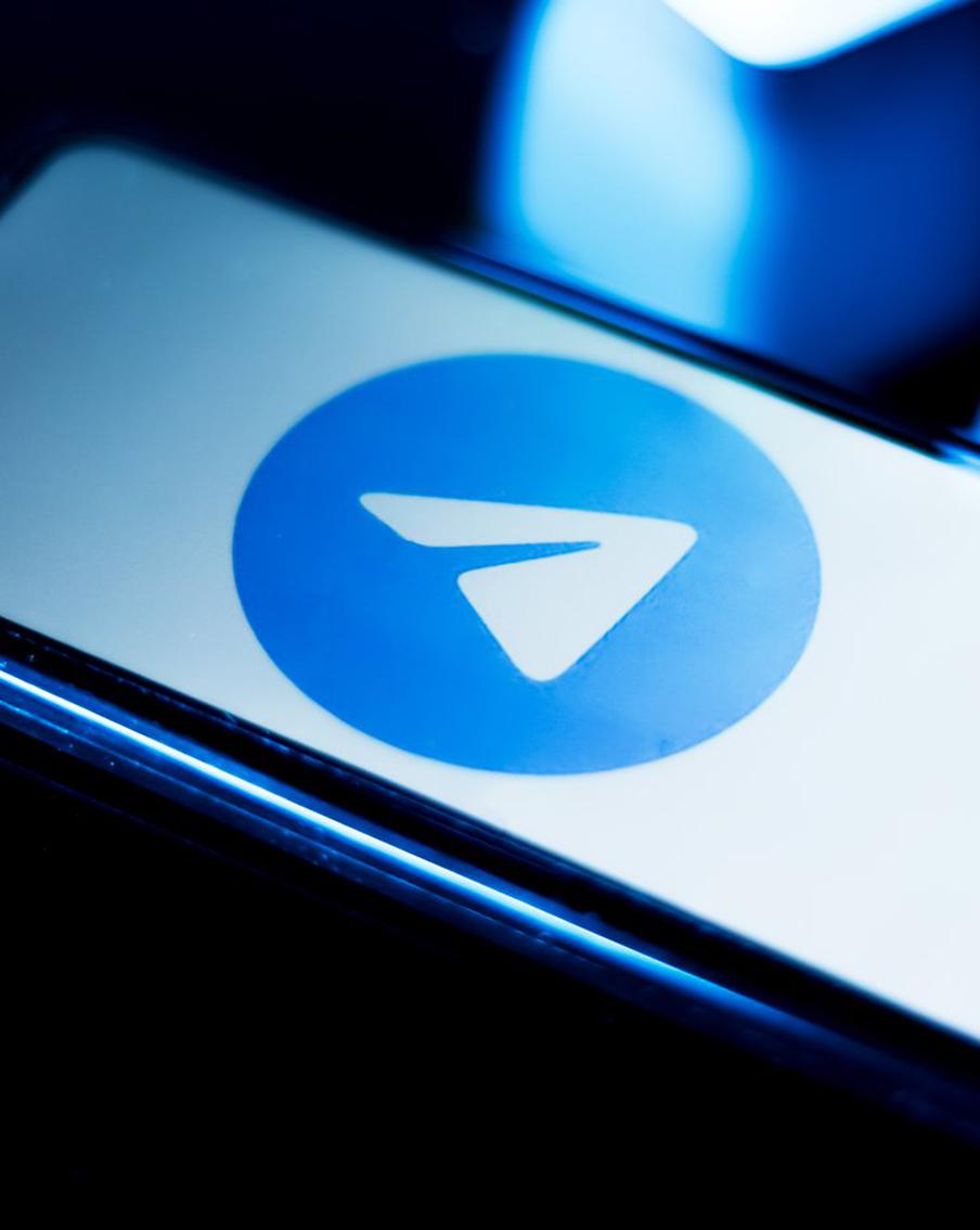 В Индии ограничили работу Telegram перед медицинским экзаменом. 16 июня агентство Reuters сообщило о временной блокировке мессенджера Telegram в Индии до 22 июня. Это решение было принято в связи с выявленными фактами мошенничества в отношении абитуриентов, которые готовятся к национальному экзамену по поступлению в медицинские вузы (NEET). Информацию об этом предоставило министерство образования страны