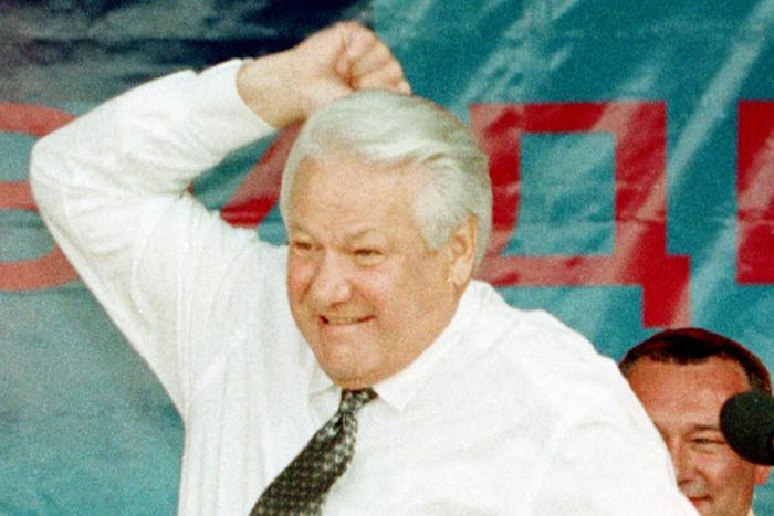 Выборы 1996 года: как Ельцин переиграл Зюганова и какие были страшилки