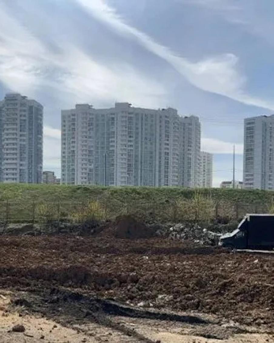 В Люберцах за полгода снесли 92 незаконных торговых объекта. По поручению губернатора Андрея Воробьёва в городском округе продолжается масштабная зачистка стихийной торговли: до конца 2026 года планируется ликвидировать ещё больше нелегальных точек