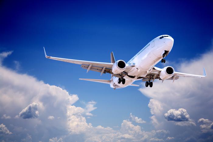 Что произошло с самолётом Smartavia, летевшим из Сочи в Архангельск