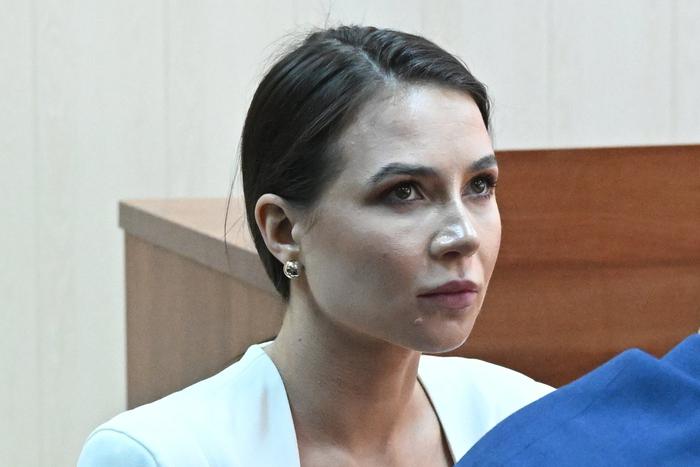 Кто требует повторной экспертизы здоровья блогера Чекалиной и почему