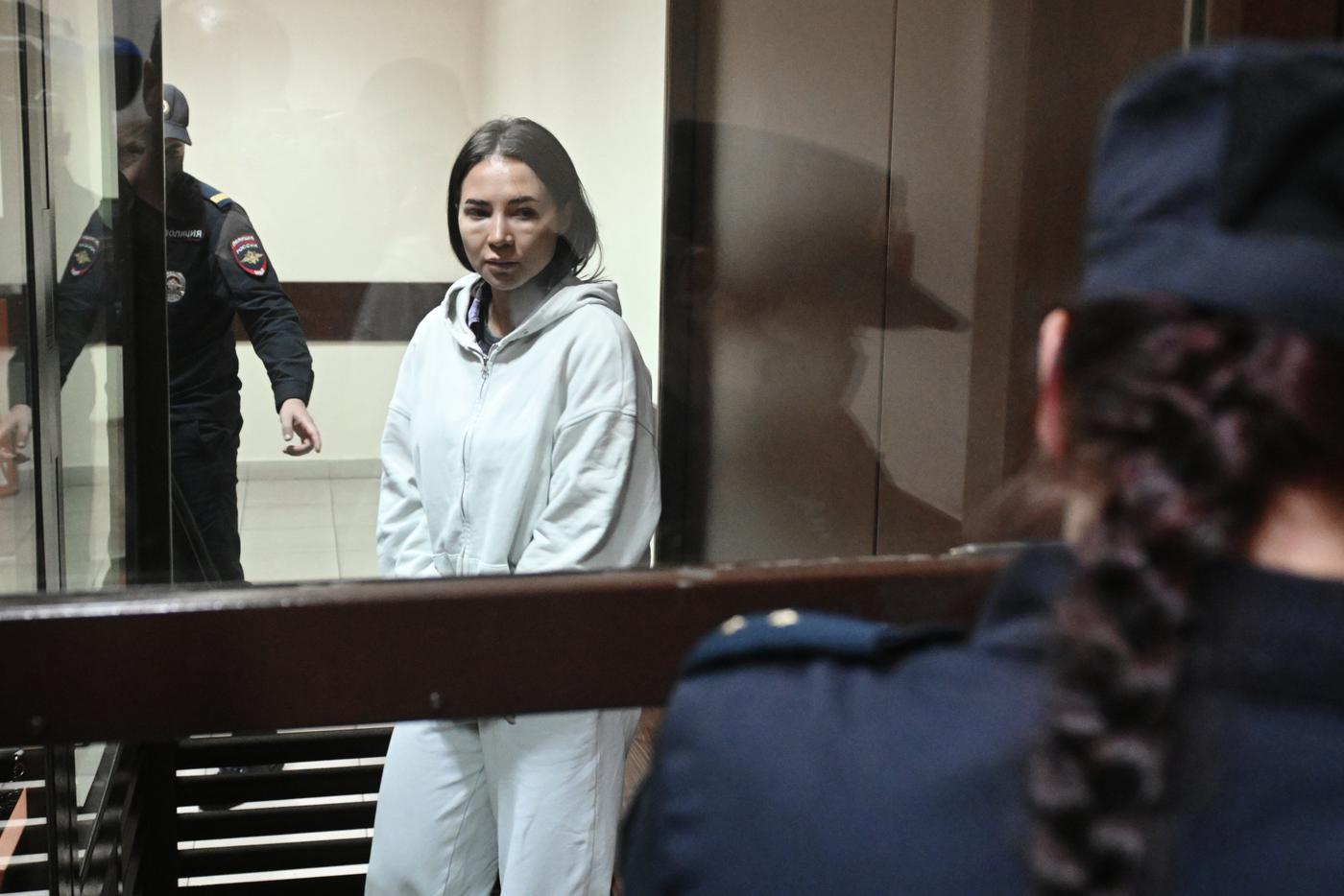 Дай бог здоровья: онкобольная Лерчек блещет в свете и тягает тяжести в спортзале
