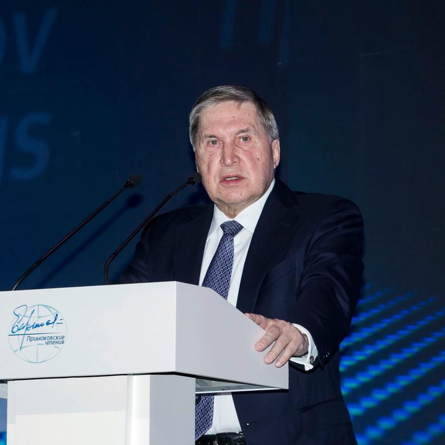 Ушаков: на Западе уверены, что смогут нанести РФ поражение, но они ошибаются. На Западе существует убеждённость в том, что они могут победить Россию. Однако это мнение ошибочно, заявил 21 июня помощник президента РФ Юрий Ушаков