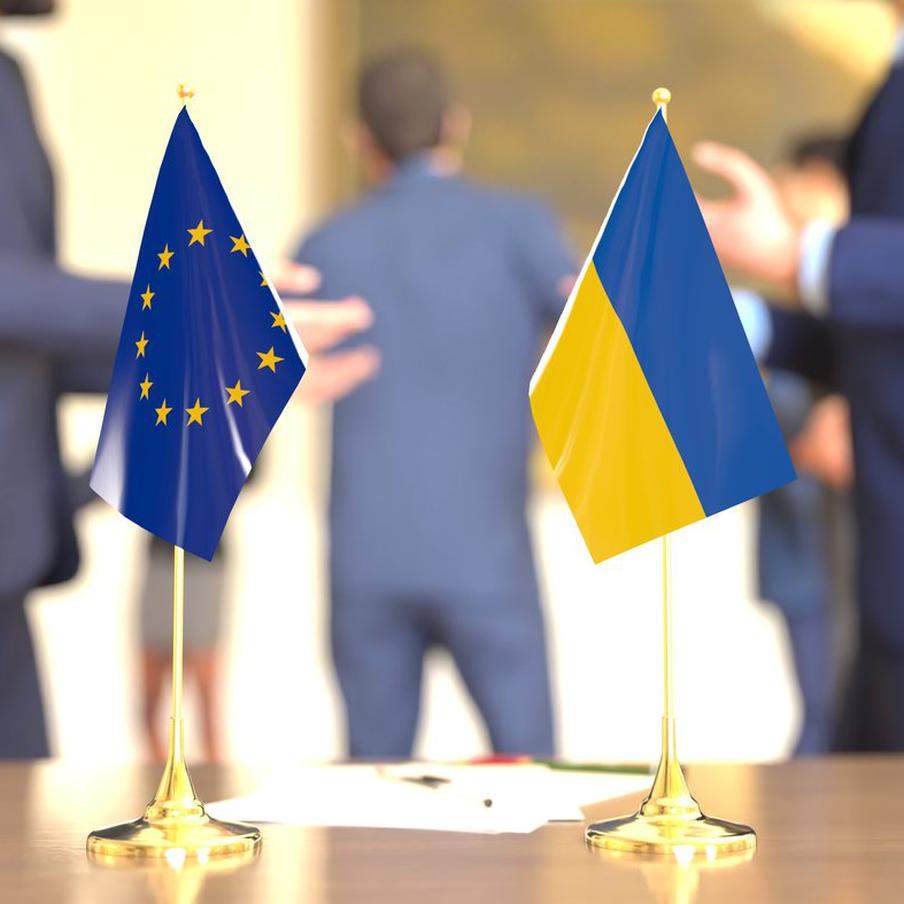 ТАСС: Запад передал Киеву $66 млрд с начала использования доходов с активов РФ. С октября 2024 года Украина получила от своих западных союзников и финансовых организаций, таких как МВФ и Всемирный банк, в общей сложности 66,044 миллиарда долларов. Большая часть этих средств была предоставлена в рамках программ ЕС, таких как Ukraine Facility и ERA, которые финансируются за счёт доходов от замороженных российских активов