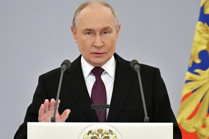 Какие цели преследует Украина, ударяя дронами в ответ на предложение возобновить переговоры с Россией