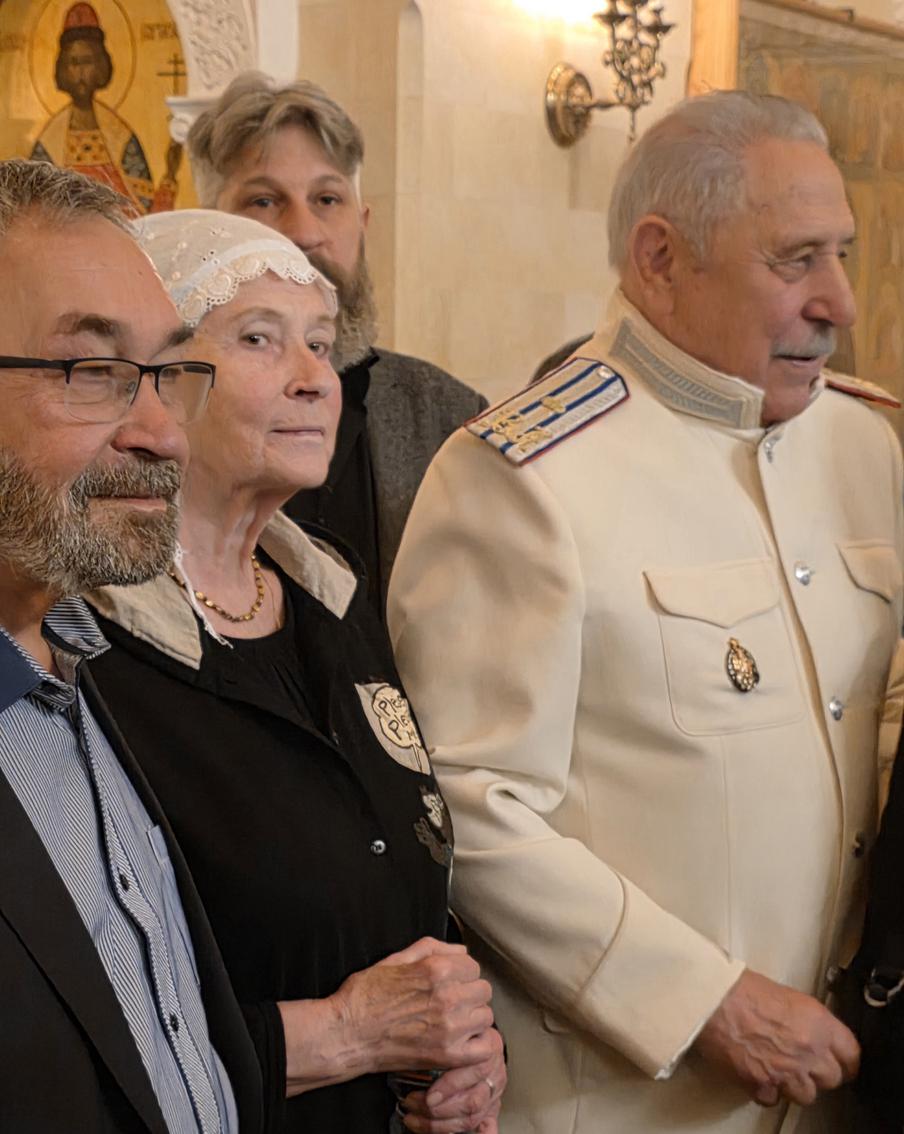 Людмила Зайцева, последнее время редко выходит в свет – но тут решила почтить память Ножкина