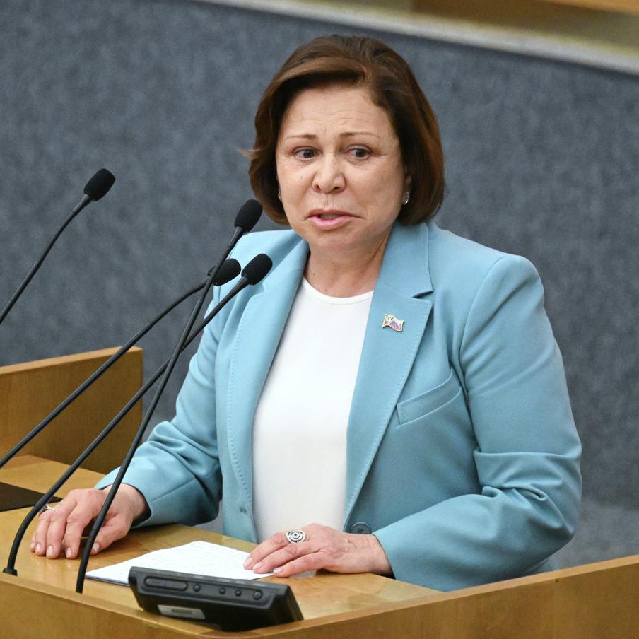 "Служебная машина": Ирина Роднина рассказала, что ей положено как депутату Госдумы. Она подчеркнула, что государство в равной степени заботится обо всех слоях населения — от детских садов до высшего образования, и льготные программы охватывают широкий круг граждан