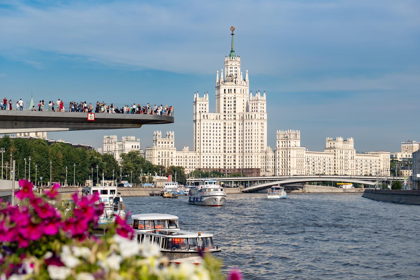 "Поднимется до 28–30 градусов": синоптики предрекли скорое возвращении жары в Москву