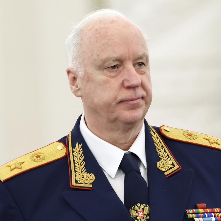 Судить детей с 12 лет: Бастрыкин предложил реформировать Уголовный кодекс. В качестве аргумента в пользу своей позиции глава СК привёл пример Великобритании, где минимальный возраст для привлечения к ответственности установлен на уровне 10 лет