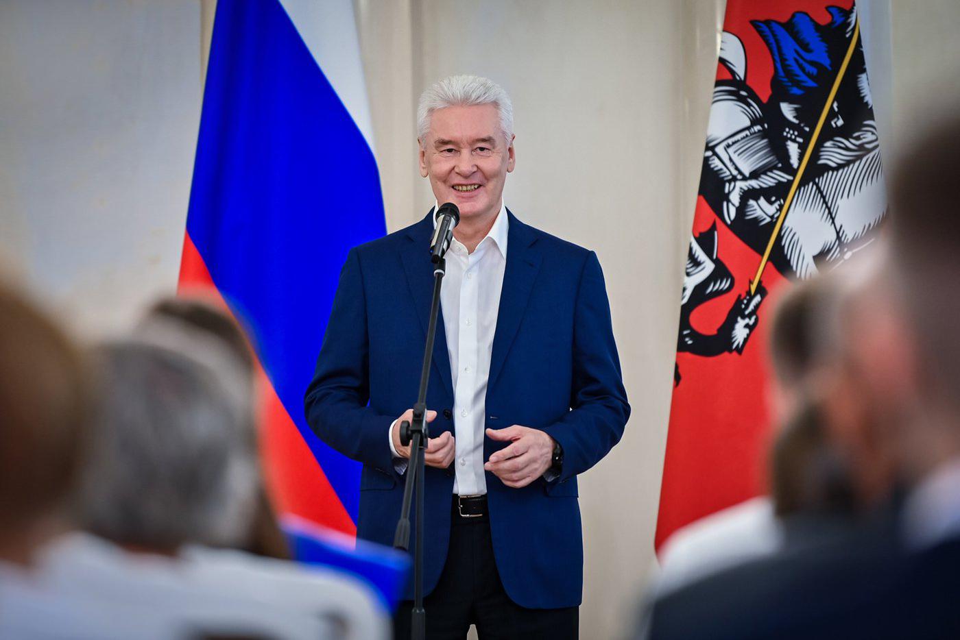 Мэр Москвы поздравил юных москвичей с Днём молодёжи и пожелал им успехов во всех начинаниях
