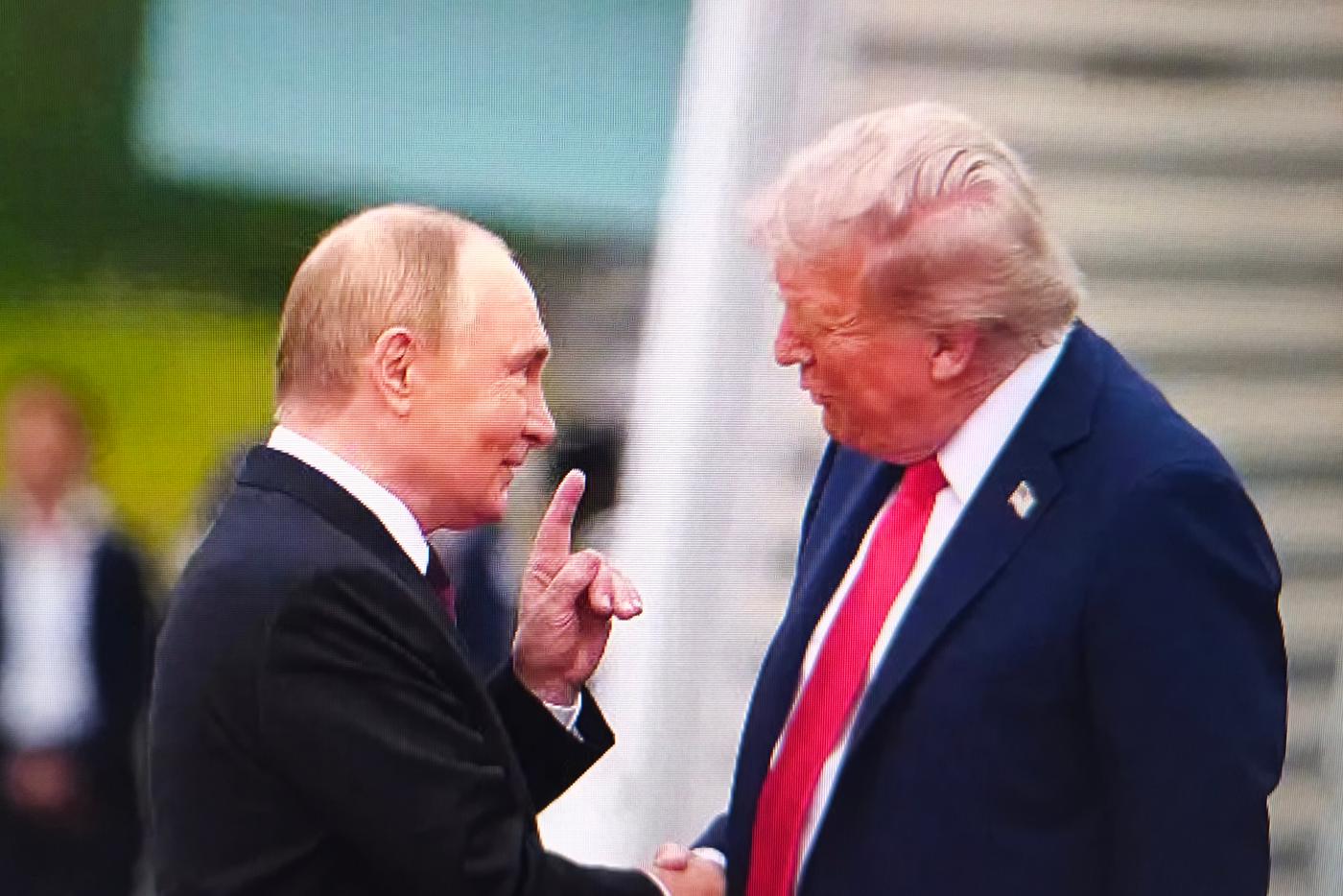 Трамп заявил о готовности пересмотреть "анкориджские договорённости" по Украине