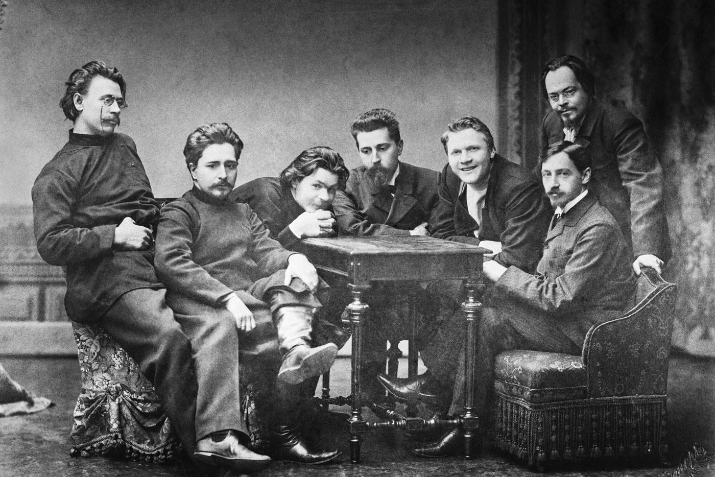 Авторы "Знания" в Москве: Степан Скиталец, Леонид Андреев, Максим Горький, Николай Телешов, Фёдор Шаляпин, Иван Бунин, Евгений Чириков
