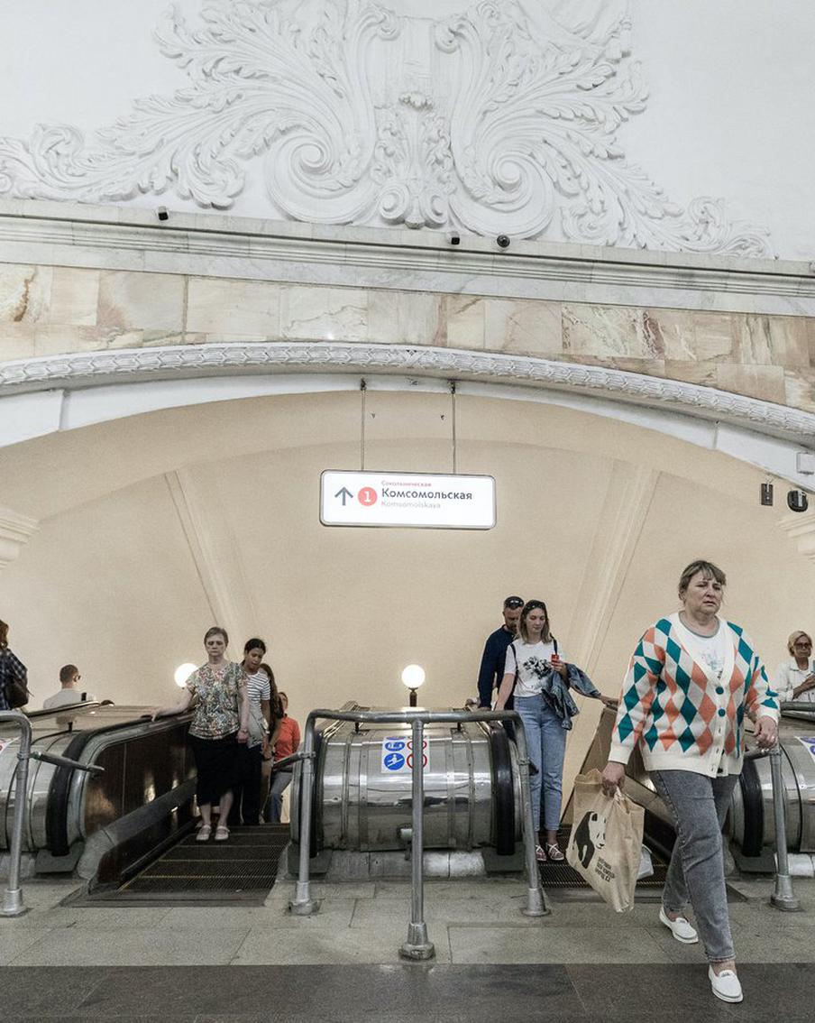 Названы самые популярные станции метро в летний сезон в Москве