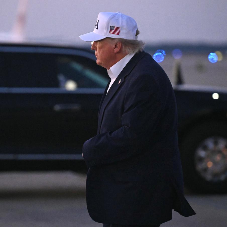 Доходы Трампа в 2025 году названы беспрецедентными для президентов США. Ни один из предшественников нынешнего главы государства не зарабатывал столь внушительные суммы за время своего президентства