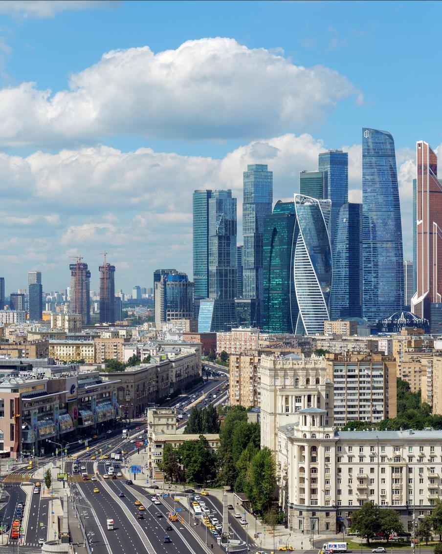 Кратковременные дожди с грозами: прогноз погоды в Москве на 2 июля. На 2 июля прогнозируется переменная облачность, местами кратковременные дожди с грозами. На западе, юго-западе и юге региона возможно выпадение града диаметром 1–3 см