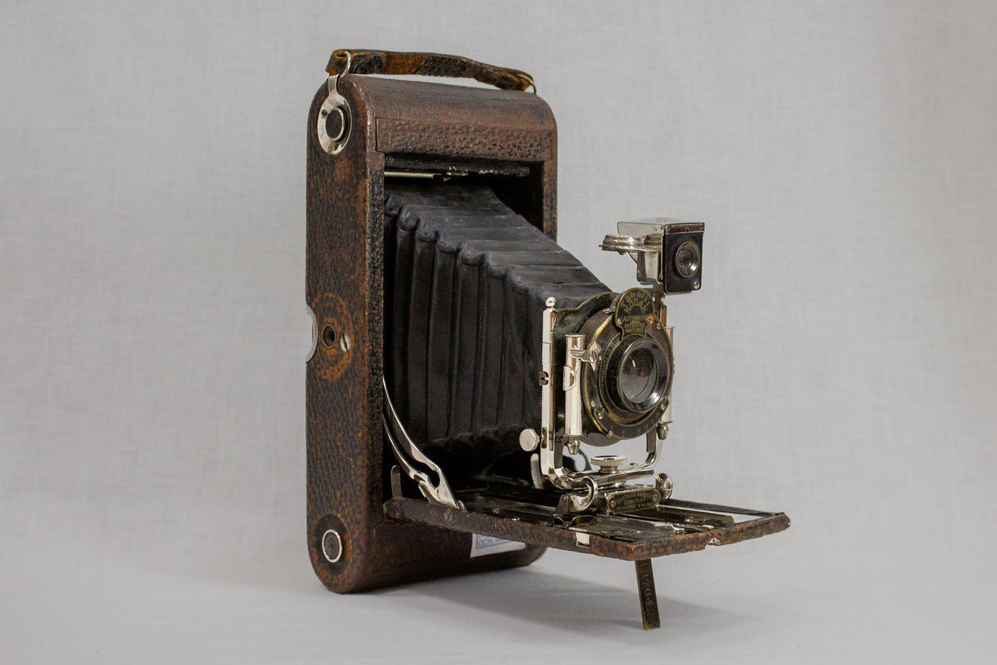 Старинная фотокамера из собрания Музея Есенина оказалась редким образцом техники начала прошлого века.