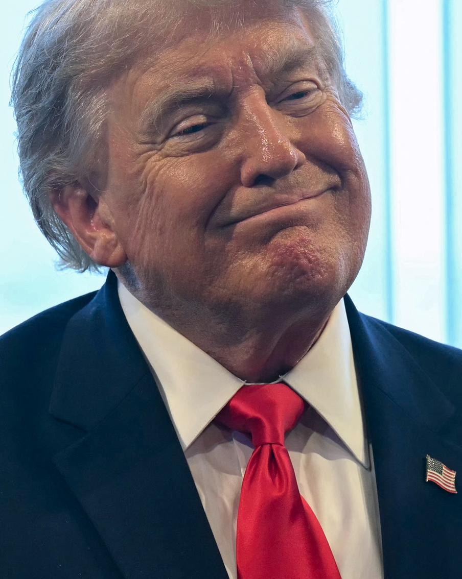 "Я хороший бизнесмен": Трамп скупал акции во время спровоцированного им обвала. Момент сделок совпал с финальной фазой четырёхдневного биржевого падения, спровоцированного указом президента о введении чрезвычайного положения в экономике и универсальной 10-процентной пошлины на импорт