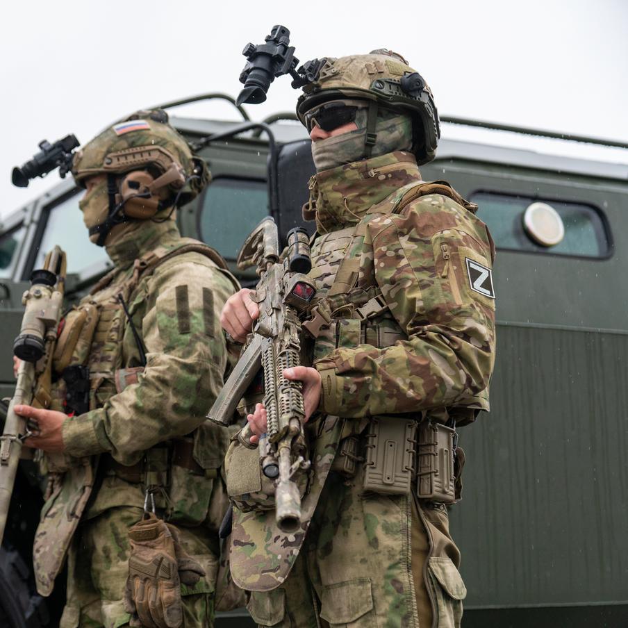 Немецкий журналист поразился скорости операции по освобождению Константиновки. Корреспондент немецкого телеканала Welt Кристоф Ваннер удивился тому, насколько населённый пункт Константиновка перешёл под контроль российской армии
