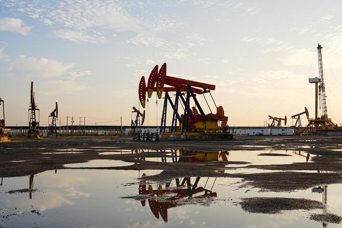 В ОПЕК+ смягчили ограничения на суточную норму добычи нефти странами-участницами объединения