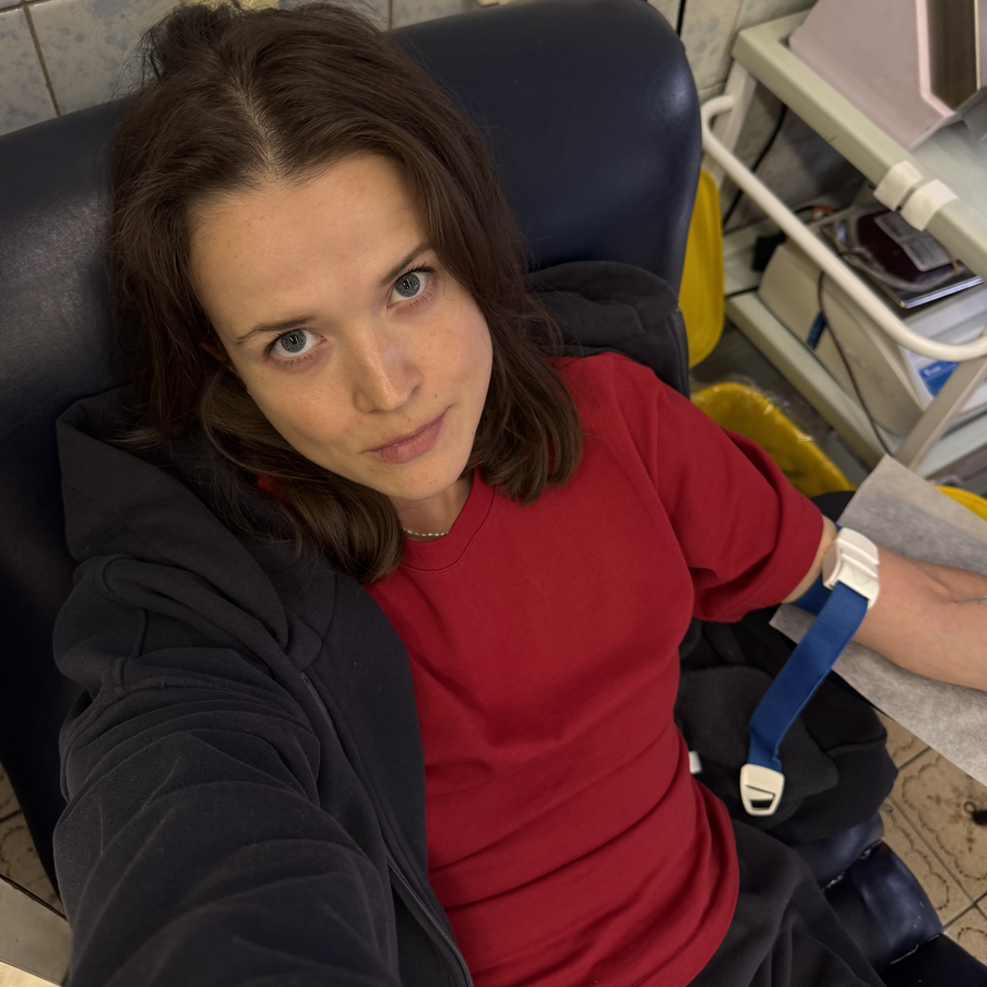 "Один раз сдала кровь – спасла три жизни": москвичка получила титул почётного донора Москвы