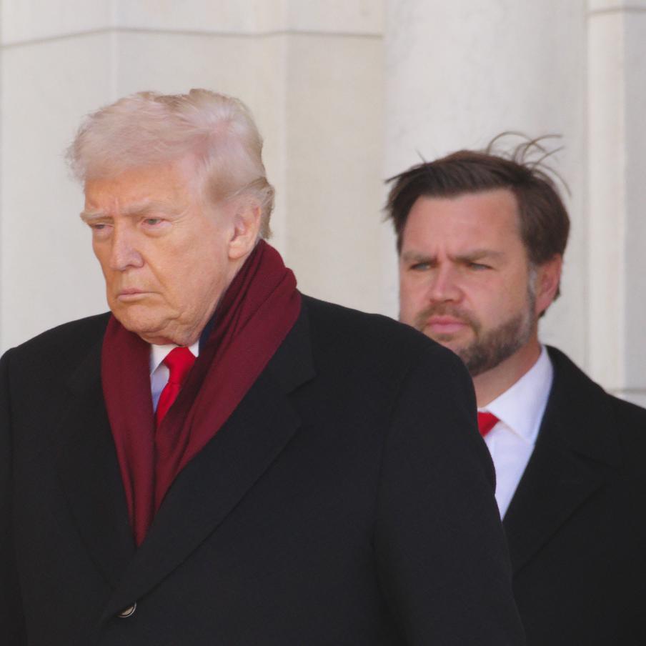 Трамп планирует обвинить своего вице-президента в провале сделки с Ираном. Американский лидер намеревается назначить Джей Ди Вэнса ответственным за провал переговоров между США и Ираном
