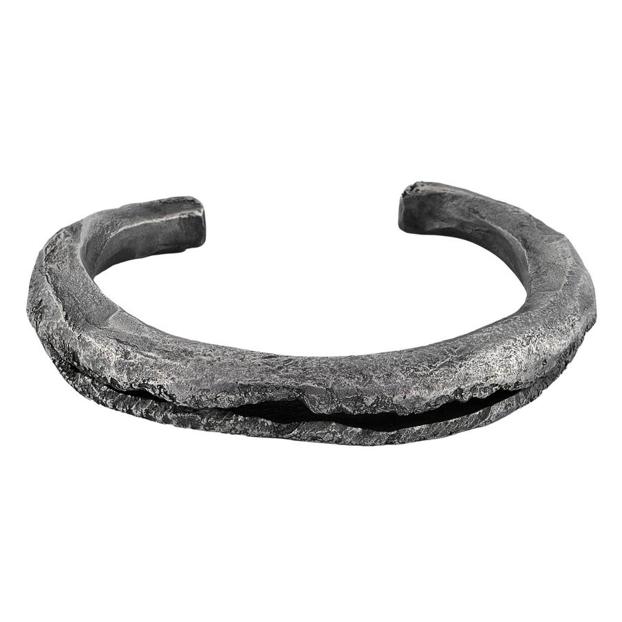 Браслет из титана Grani Jewelry (21 000 ₽)