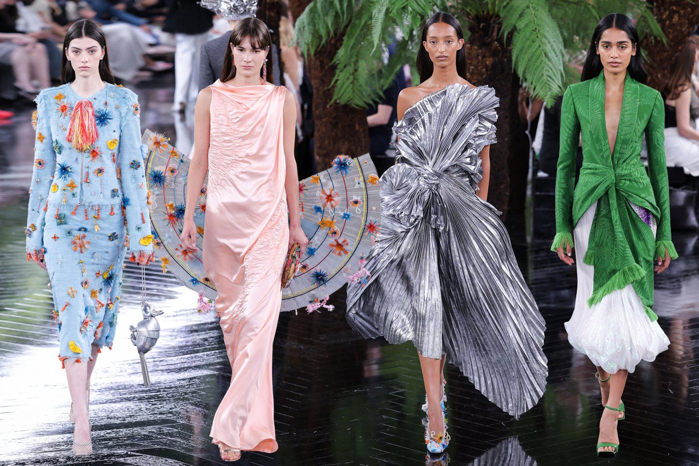 Модели на показе Dior.