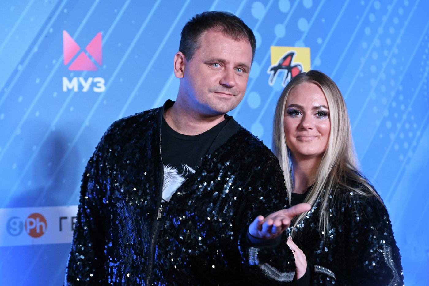 Танцоры Максим и Алёна Алалыки на международном конкурсе молодых исполнителей популярной музыки "Новая волна – 2025".