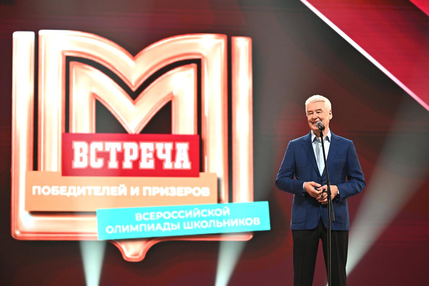 Сергей Собянин осмотрел новую школу в Ново-Переделкино