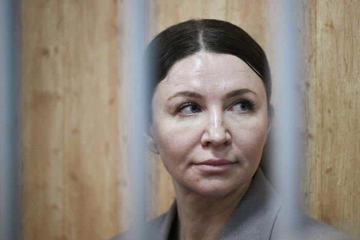 ФНС предъявила Блиновской новое требование