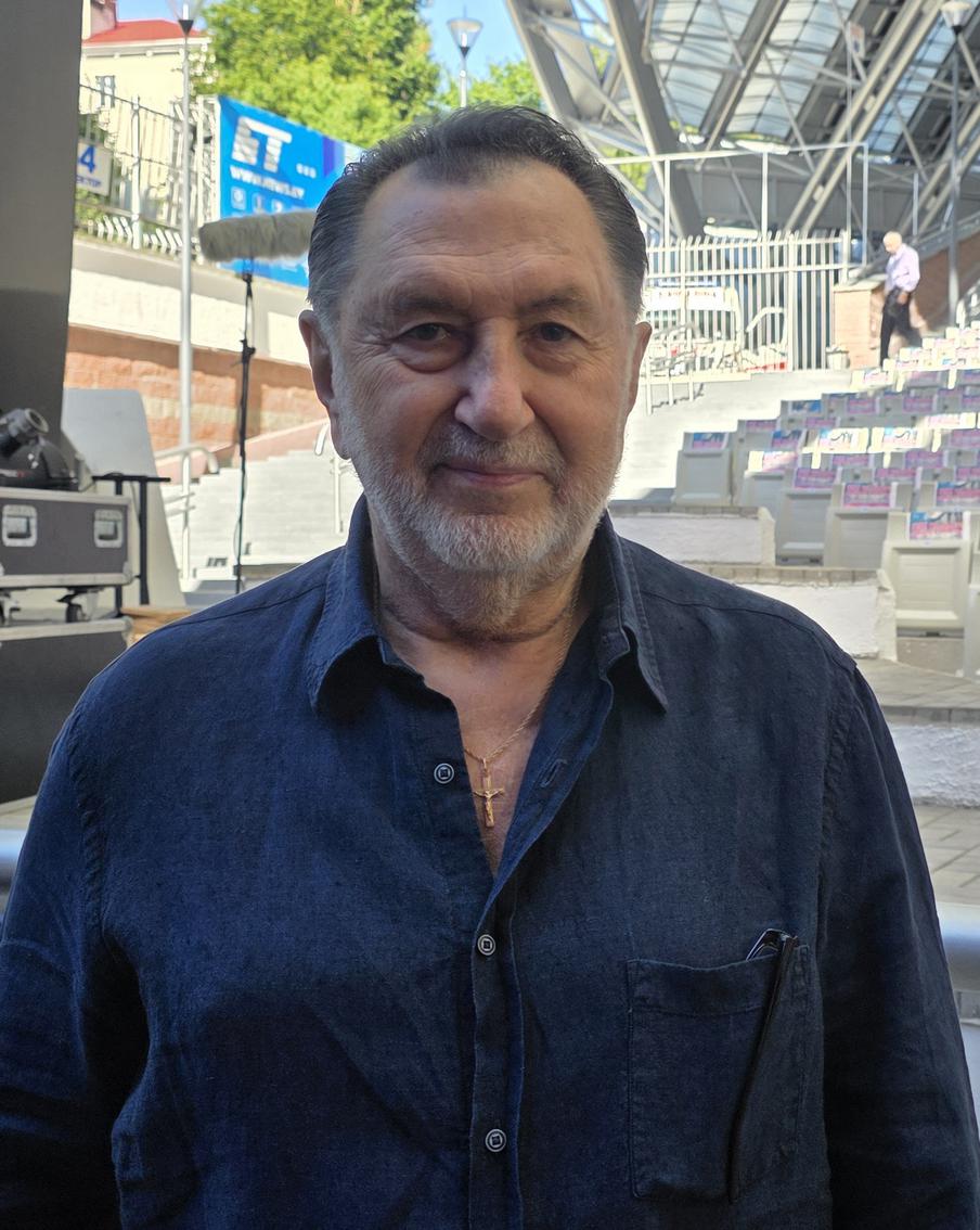 "Готовить не умею": лидер "Сябров" Анатолий Ярмоленко рассказал о жизни после потери супруги