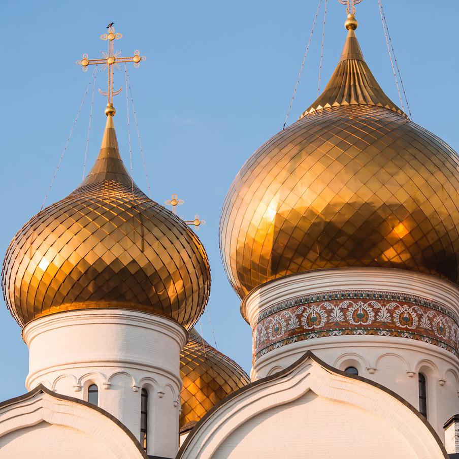 Тверь включили в маршрут "Золотое кольцо России". Тверь официально вошла в состав национального туристического маршрута "Золотое кольцо России". Как отметил глава региона Виталий Королёв, это решение открывает перед городом новые горизонты для развития туризма, экономики, модернизации инфраструктуры и улучшения качества жизни людей