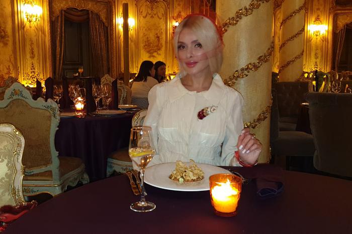 Актриса и певица Алёна Кравец.