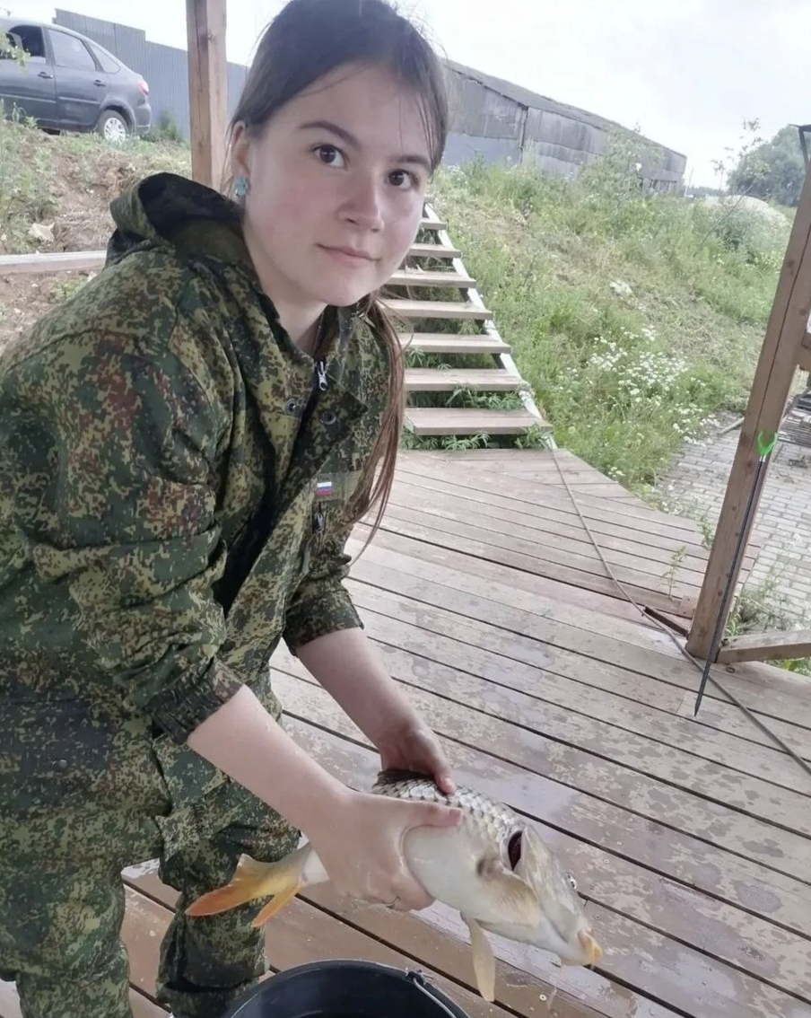 "Люди пишут ложь": мать Василисы Автайкиной рассказала правду о поисках дочери