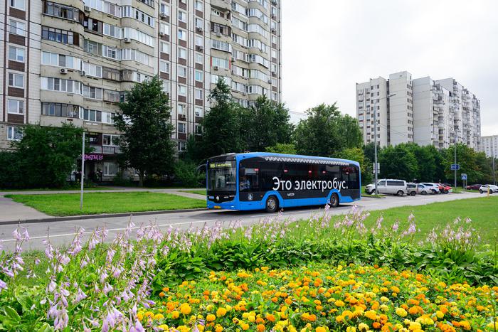 7 электробусов теперь курсируют на столичном маршруте 275 по будням