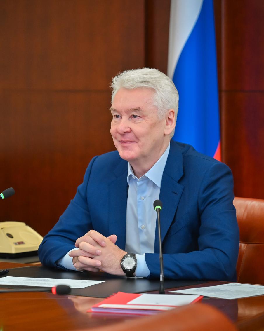 Собянин: Работники сферы торговли помогают развивать экономику Москвы