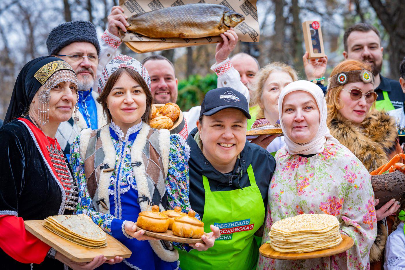 "Дом российской кухни" на ВДНХ победил в конкурсе "Торговля России"