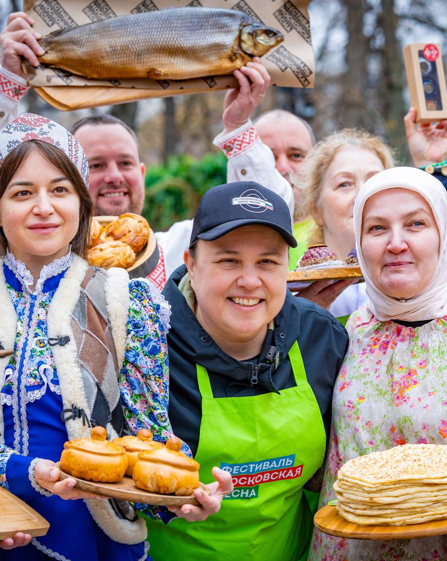 "Дом российской кухни" на ВДНХ победил в номинации конкурса "Торговля России"